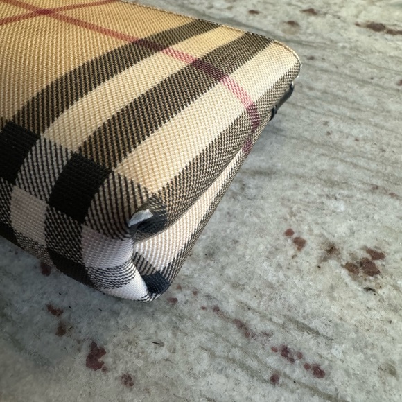 BURBERRY | coated canvas coin purse - Picture 10 of 12